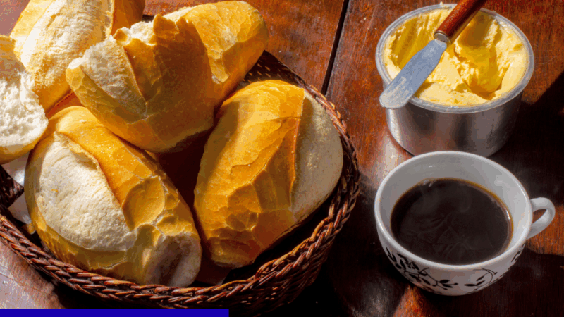 O cheiro de pão que acorda o bairro