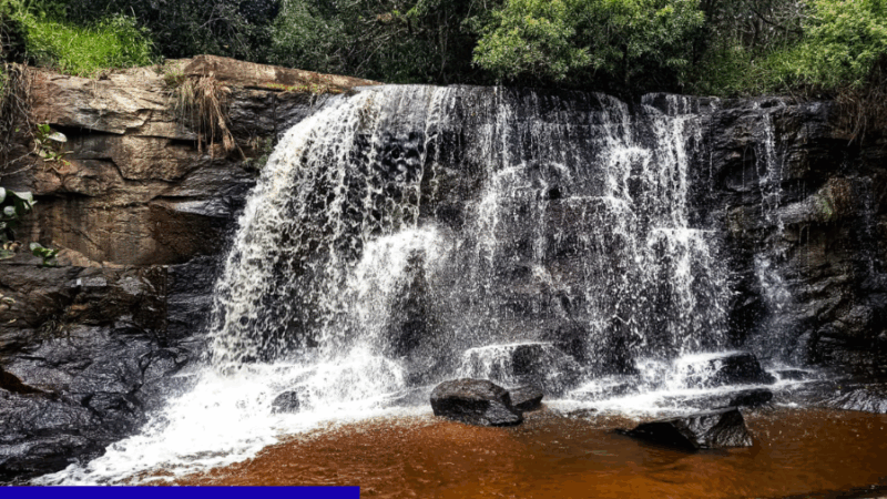 Cachoeira de fácil acesso no Complexo do Fagundes se torna refúgio de lazer em Antônio Carlos
