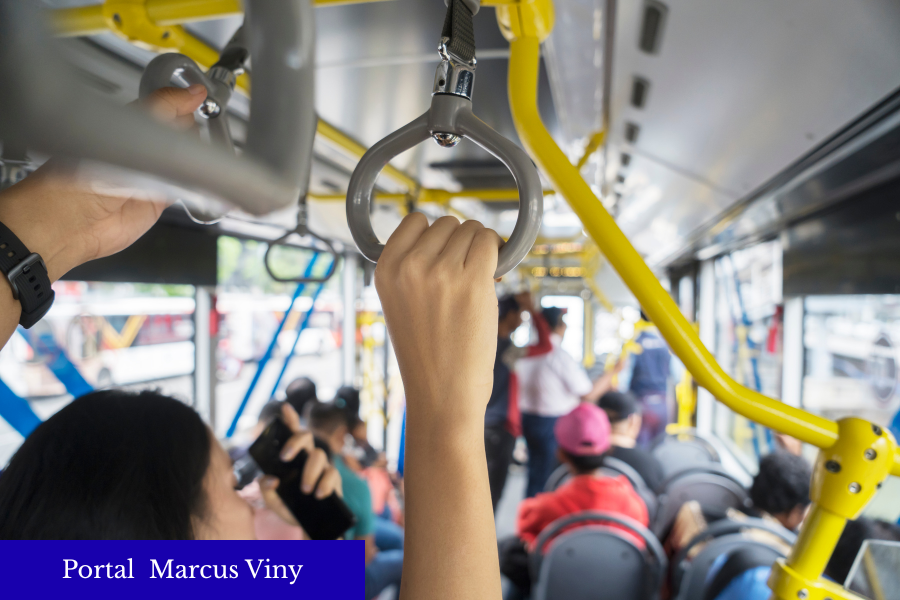 Câmara Municipal de Barbacena protocola pedido de CPI para investigar o transporte público urbano