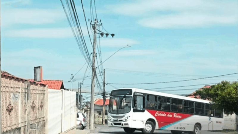 Um dia após operação de fiscalização, ônibus voltam a quebrar em Barbacena