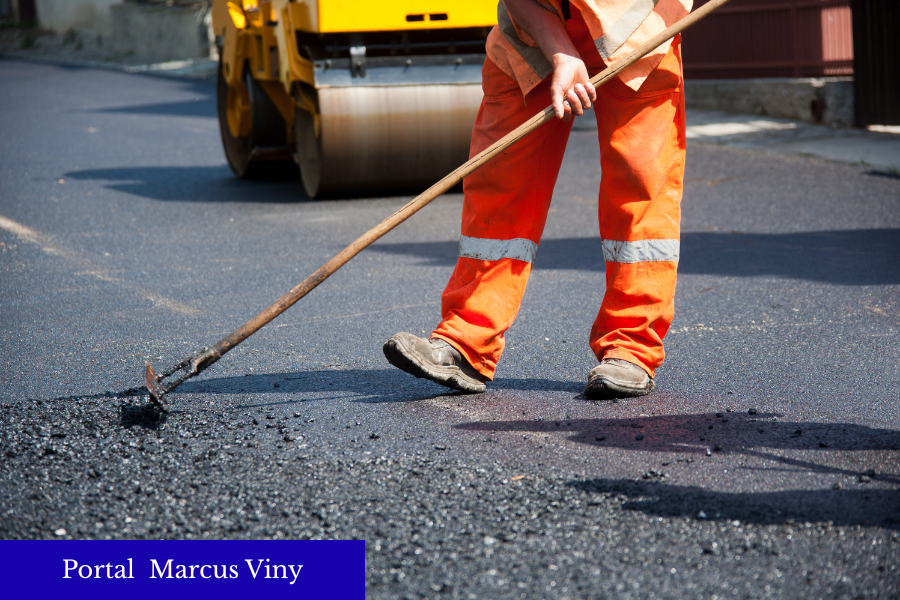 Rua Joaquim Dutra, no bairro Pontilhão, recebe asfaltamento após reivindicações dos moradores
