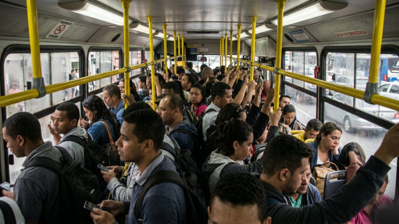Transporte público de Barbacena volta a apresentar falhas graves e coloca passageiros em risco